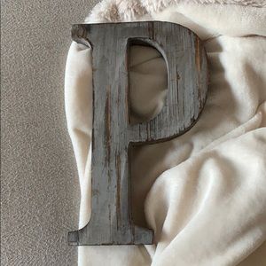 Rustic letter P